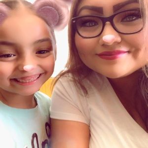 Meet your Posher, Ana maria